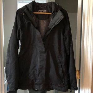 REI Women Medium parka shell, light weight jacket